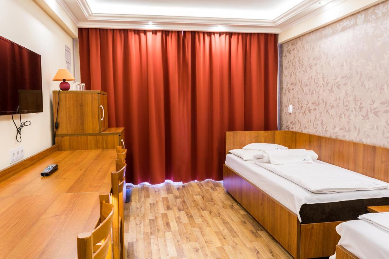 Bl.Apartmanhaz Ii. Сегед Екстер'єр фото